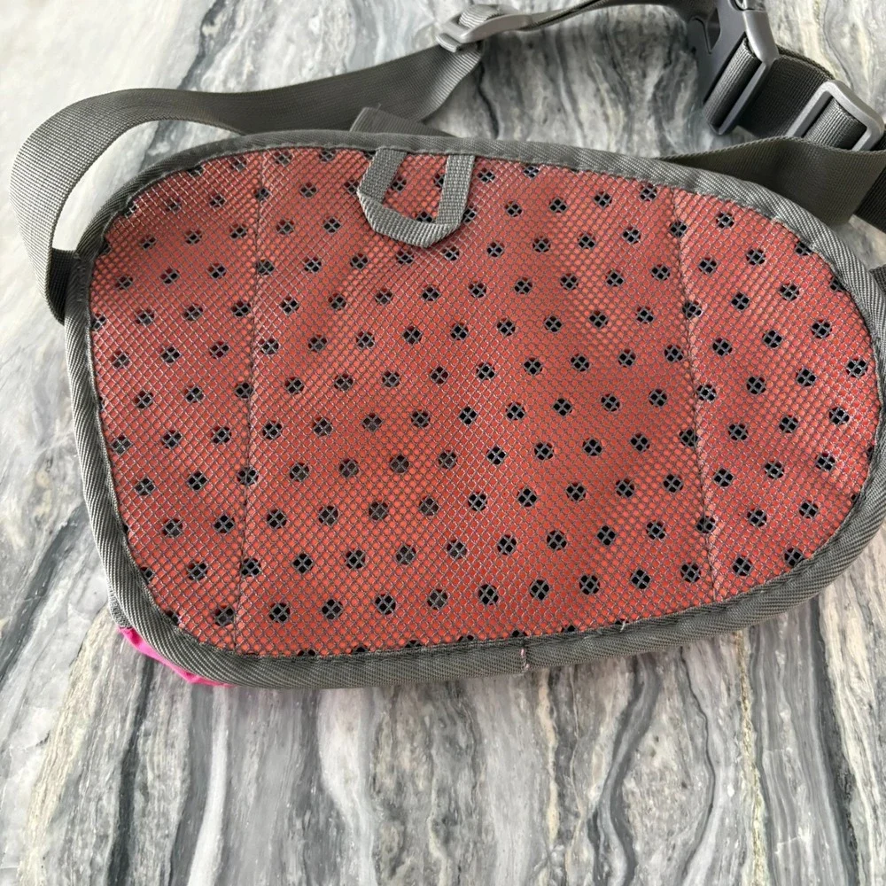 Sunhiker Pink Ultimate High Performance Hydration Adventure Waist‎ Belt Bag